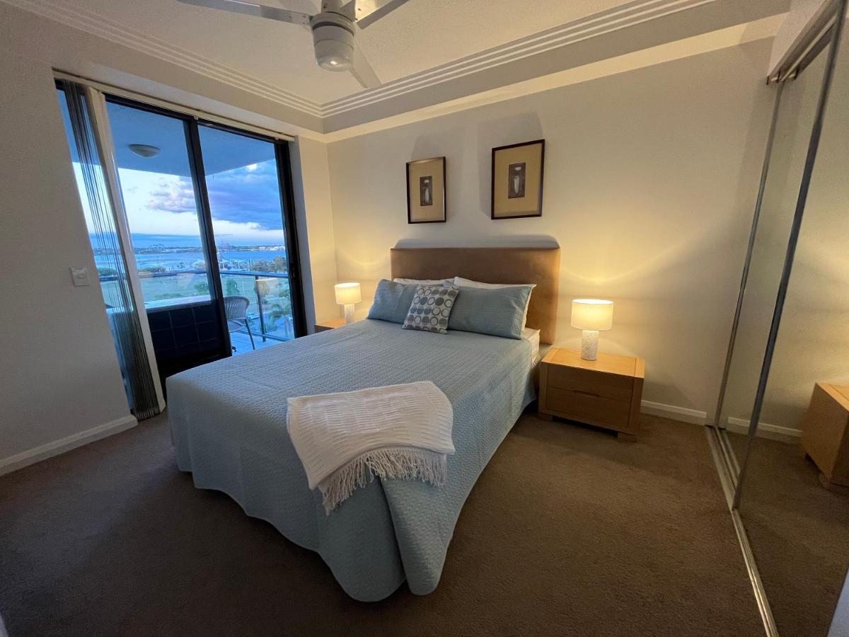 Ocean View At The Heart Of * Gold Coast